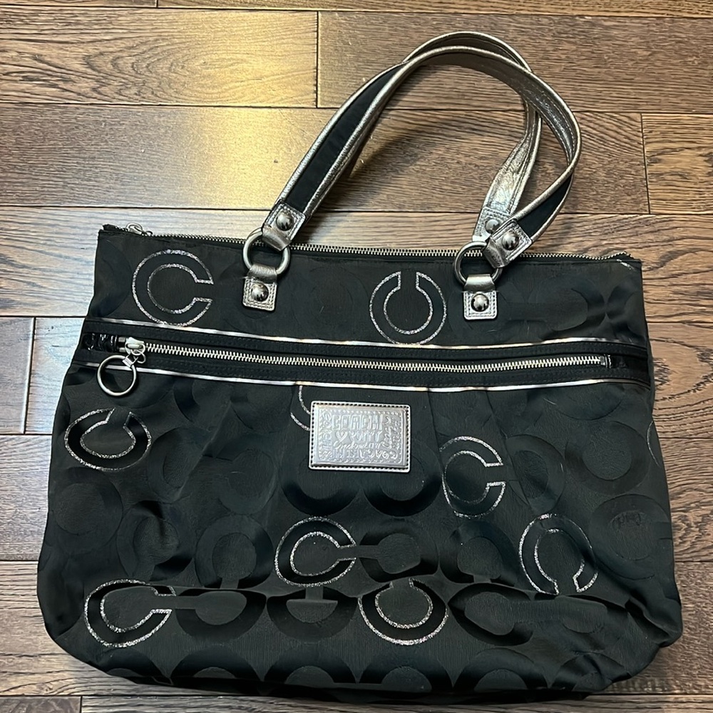 Coach logo purse